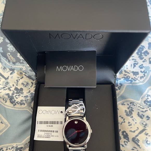 Movado Mens watch - Picture 4 of 8